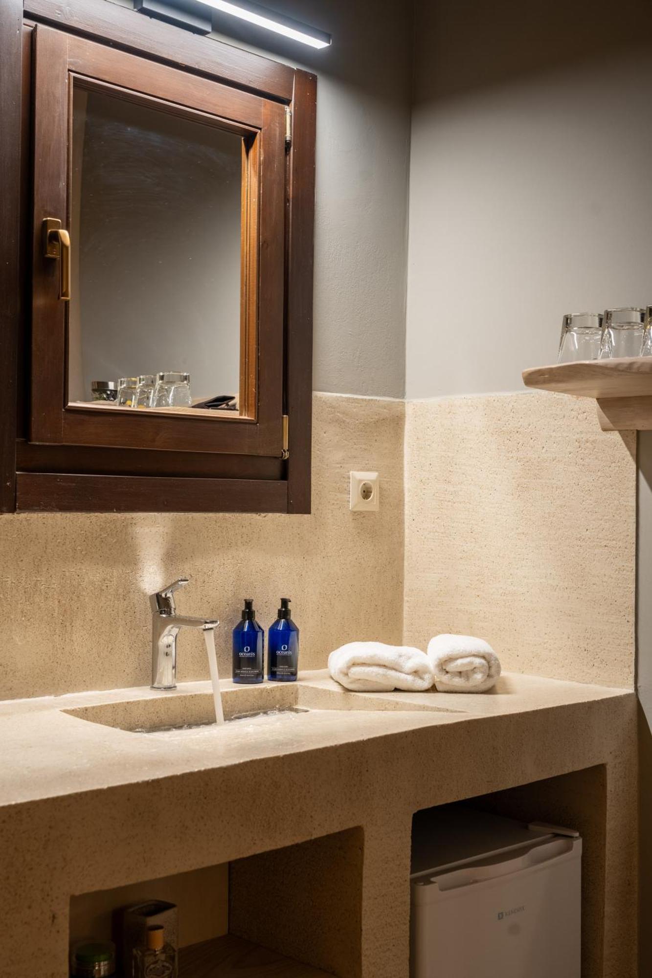 Kalavrita Botanica Hotel & Spa Экстерьер фото
